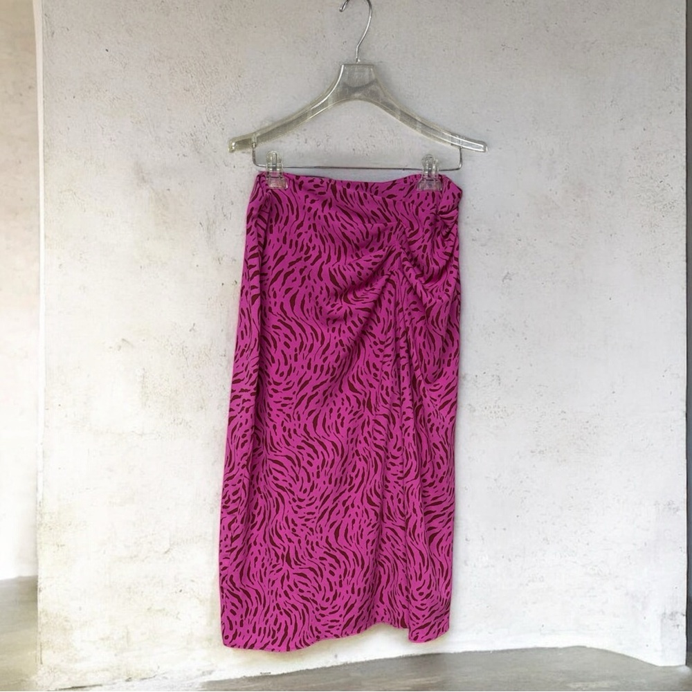 Nine West Fuchsia women's pink and brown cheetah print midi skirt side ruching L